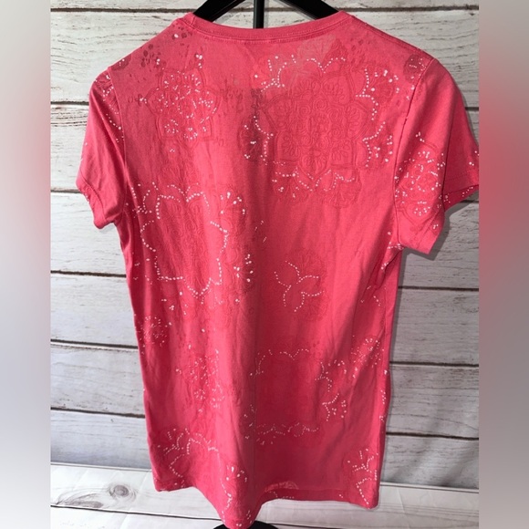 🌺 The North Face Pink Floral Graphic Tee – Women’s Medium Lightweight Summer - Picture 2 of 6